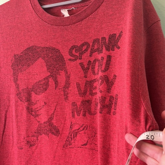 Ace Ventura Spank You Very Much! Two-Tone Red Graphic Print T-Shirt. - Picture 6 of 9